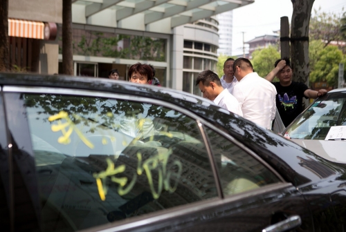 上海專車(chē)司機(jī)圍堵總部